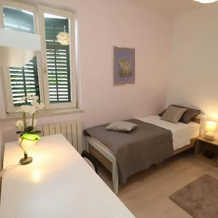Comfort & Bright 3 Bedroom