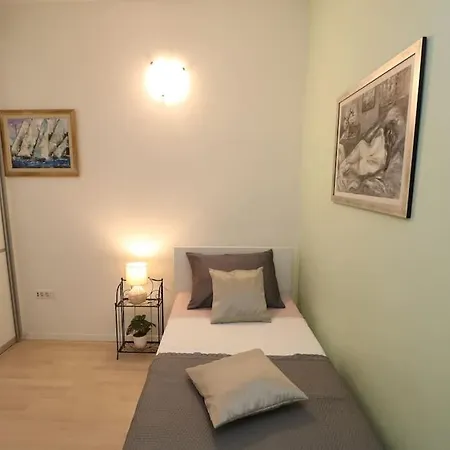 Comfort & Bright 3 Bedroom Апартаменты *