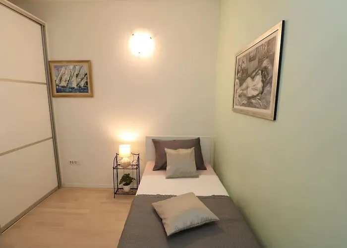 Comfort & Bright 3 Bedroom Апартаменты *